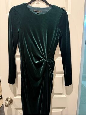 ANTONIO MELANI Dark Emerald Velvet Long-Sleeve Knot Dress